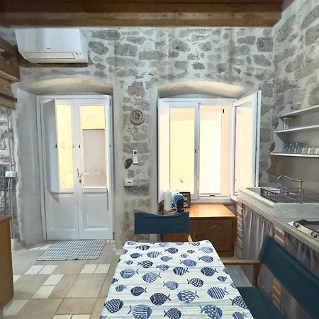 ホテル Pietra Marina カラゼッタ エクステリア 写真